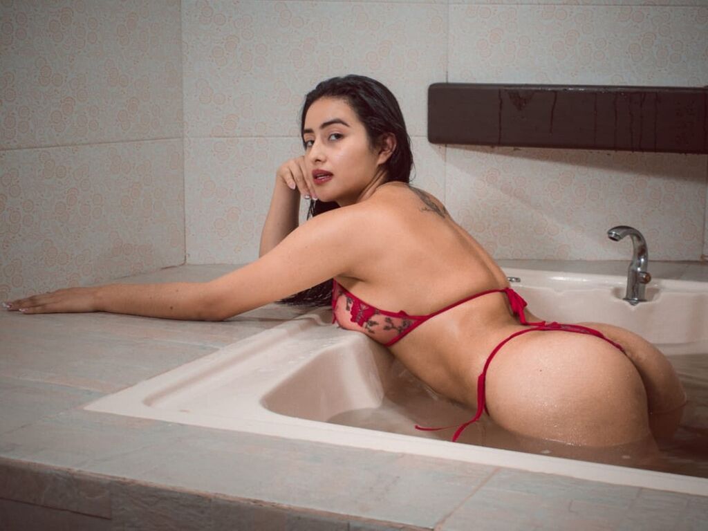 Raisa Ruiz